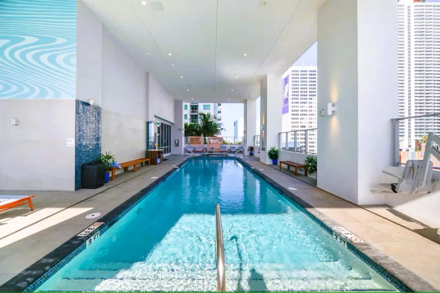 דירות Heart Of Downtown Miami Studio Pool & Gym מראה חיצוני תמונה